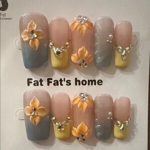 Floral Nail Art Set - Yellow and Gray